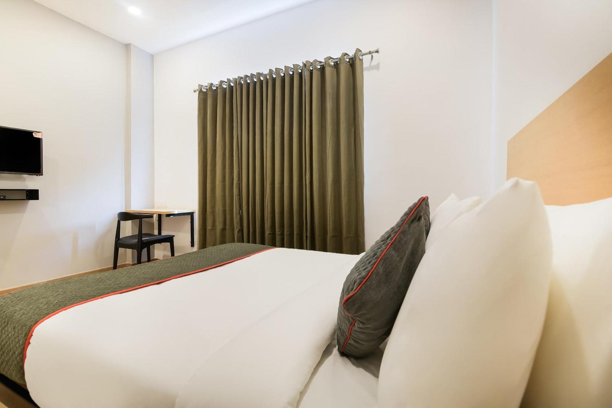 Hotel Townhouse The Awadh Airport Near Chaudhary Charan Singh International Airport Bijnaur Zewnętrze zdjęcie